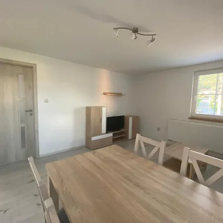 U Komu Zaskov, Okres Dolny Kubin 3*