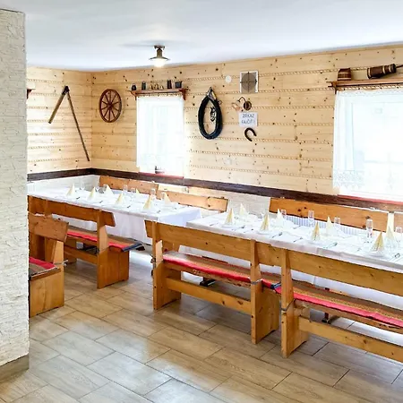 U Komu Zaskov, Okres Dolny Kubin Zaskov