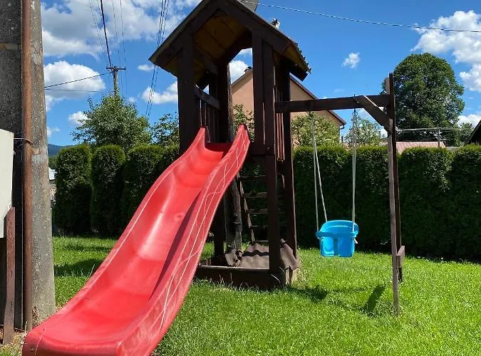 U Komu Zaskov, Okres Dolny Kubin 3*