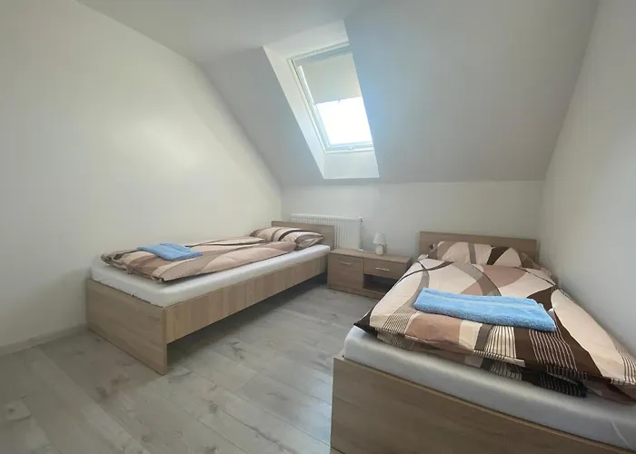 U Komu Zaskov, Okres Dolny Kubin 3*