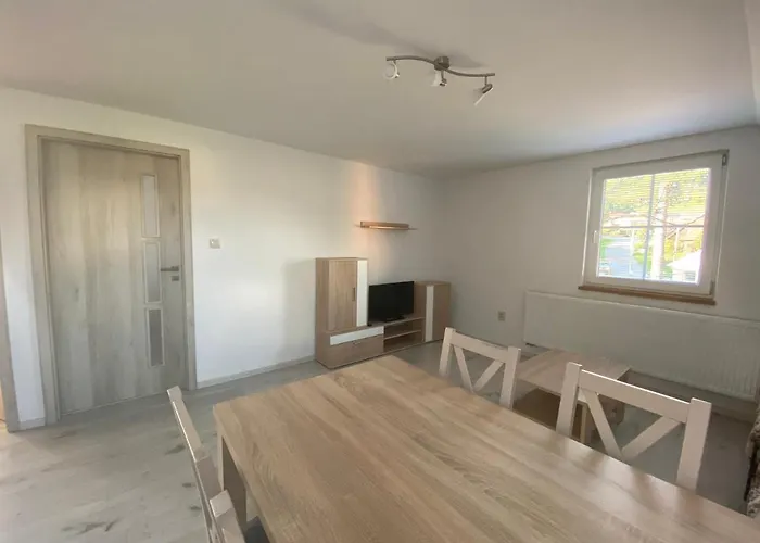 U Komu Zaskov, Okres Dolny Kubin 3*