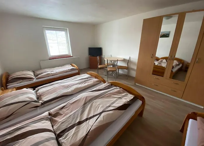 U Komu Zaskov, Okres Dolny Kubin Penzion 3*